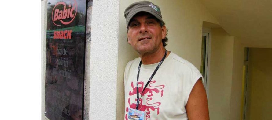 FORA PLUS – Isprika gospodinu sa fotografije