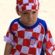 Cijeli Primošten u crveno-bijelim kvadratićima