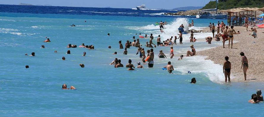 Primoštenske plaže među 35 svjetskih u kojima morate zaplivati prije nego umrete