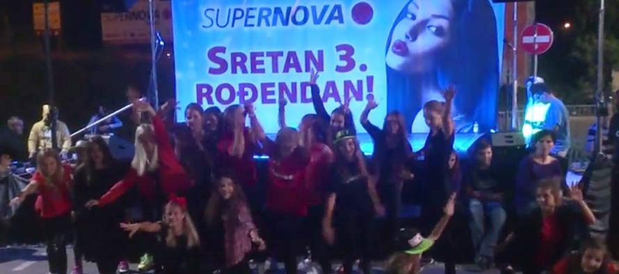VIDEO:Na 3. rođendanu SUPERNOVE plesale su i mlade plesačice iz Primoštena