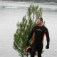 Kike Curavić sa roniocima postavio božićnu jelku u primoštensko more