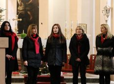 Božićni koncert domaćih klapa i zborova