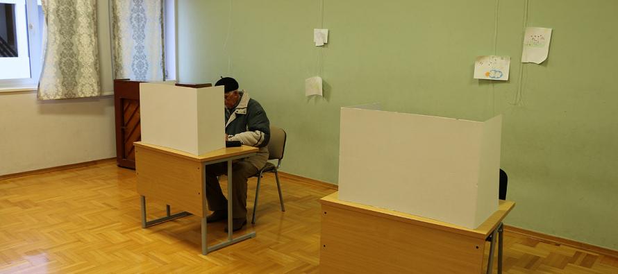 U nedjelju u 7 sati u Hrvatskoj su otvorena biračka mjesta za izbor 10. saziva Hrvatskog sabora