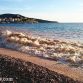 Valovi i radovi na plaži zamutili more u Primoštenu