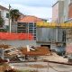 Primošten – grad dizalica, bagera i građevinskih radova