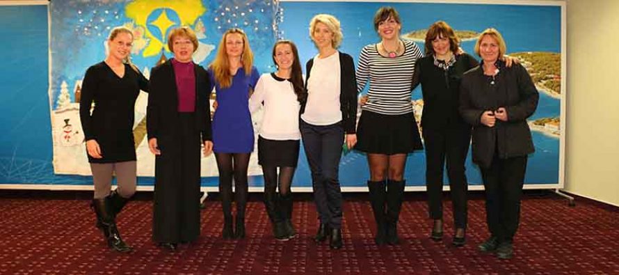 Traži se “teta”