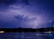 Spektakularne munje parale nebo nad Primoštenom 8.6.2015.