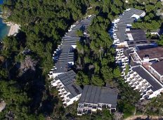 Kakav je to hotel bio ?! Hotel Marina Lučica iz zraka (ili ono što je od njega ostalo)