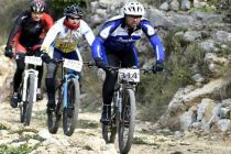 Biciklisti odvozili utrku po olujnoj Makarskoj buri