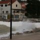 Uzburkano more u Primoštenu