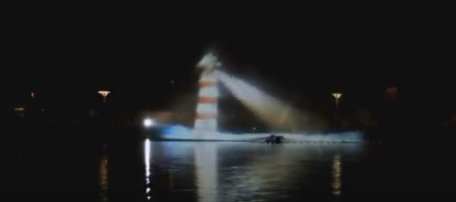 Veliki svjetlosni spektakl u Primoštenu  – Hologram Primoštena na moru