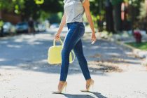 Skinny traperice za kralježnicu opasnije od visokih potpetica