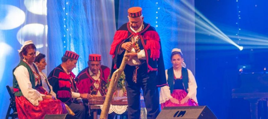 Krč sudjelovao na 18. festivalu božićnih pjesama, narodnih igara i običaja ”Kao nekad pred Božić 2017′