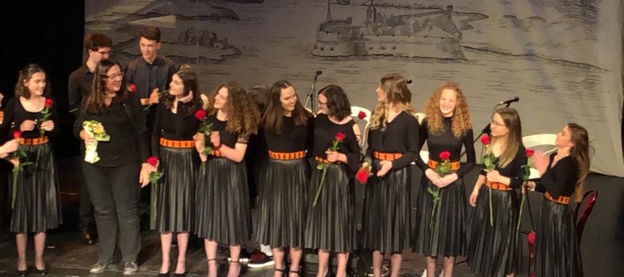 Tea Smolić – Ročak i cure iz klape “Gimnazijalke” pokazale svu raskoš glazbenog talenta u Hrvatskom narodnom kazalištu