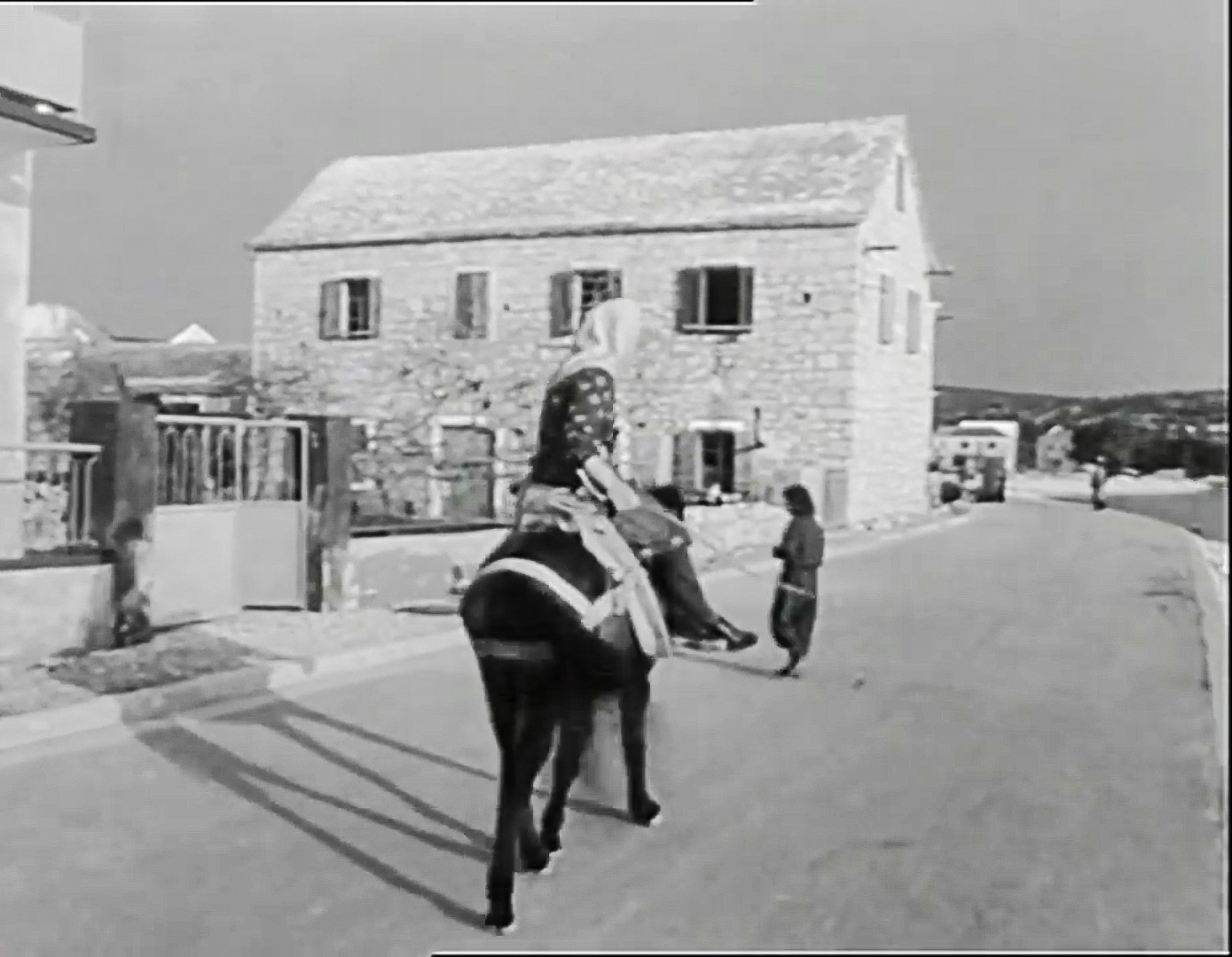 Nekad i sad primošten