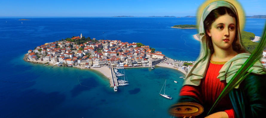 Sveta Luce nosi ključe i otvara kamare, nosi dici darove