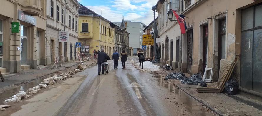 Prenosimo dojmove naših volontera iz Udruge Život nema cijenu koji su i dalje aktivni na potresom pogođenom području