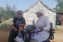 POSJETIO PRIMOŠTEN: Slavenovih tisuću kilometara u kolicima za osmijehe na licima