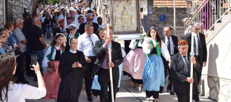 PROSLAVLJENA GOSPE OD LORETA