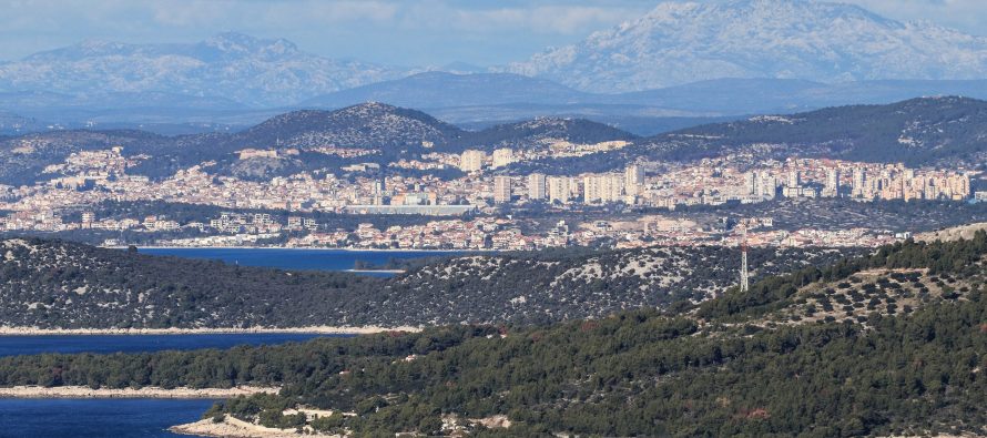 FOTO: Bistra bura = Velebit i Jabuka kao na dlanu