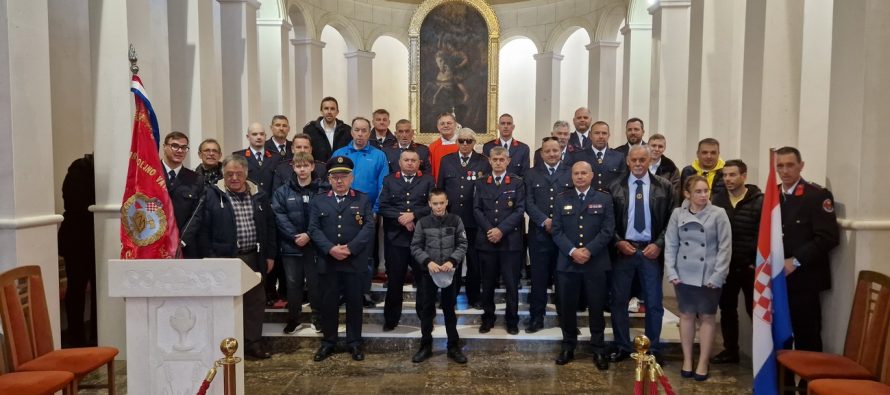 FOTO / VIDEO – 70. Godina dobrovoljnog vatrogasnog društva Primošten