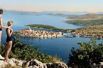 VIDEO: Umjetna inteligencija oživjela stare fotografije Primoštena